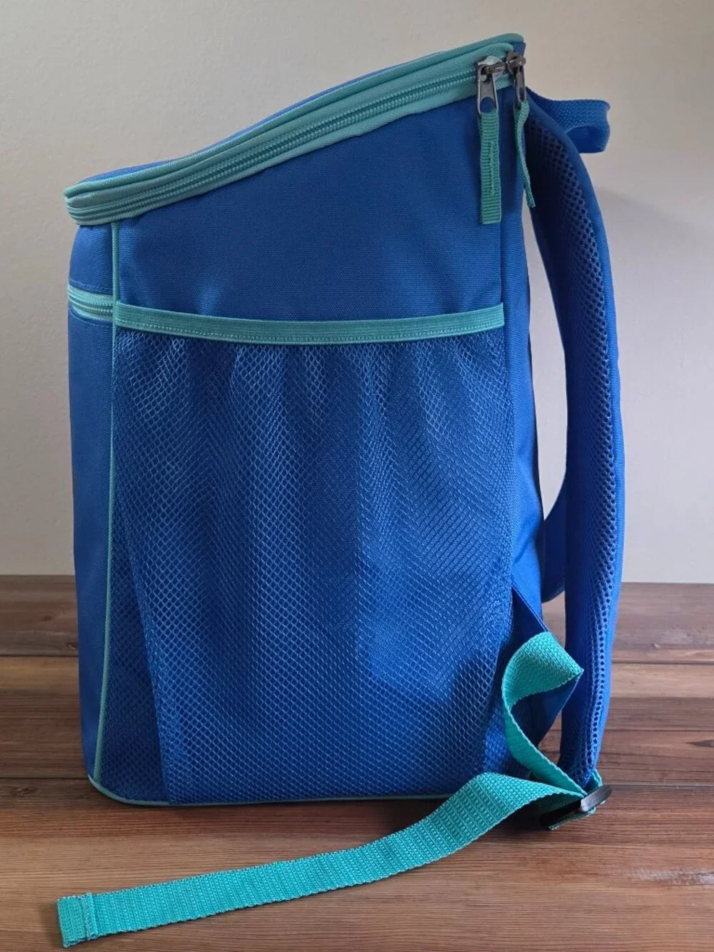 Life is Good Jake Hammock 30-Can Backpack Cooler